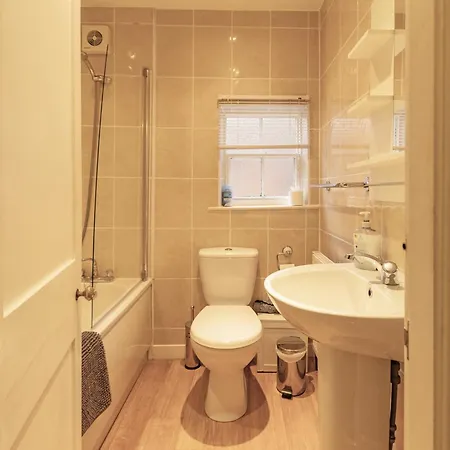 Robins Nest By Interhome Ferienhaus Whitby